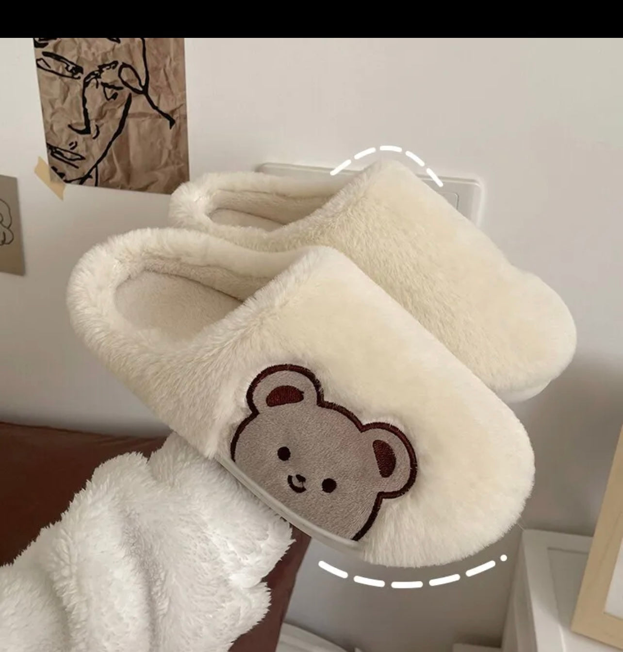 Bear Plush Slippers (Preorder)